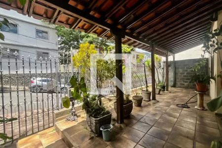 Casa à venda com 300m², 4 quartos e 2 vagasÁrea Externa