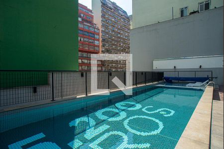 Studio à venda com 50m², 1 quarto e 1 vaga Studio à venda com 50m², 1 quarto e 1 vagaÁrea comum - Piscina