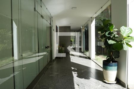 Apartamento à venda com 120m², 2 quartos e 1 vagaHall