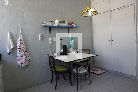 Apartamento à venda com 120m², 2 quartos e 1 vagaCozinha