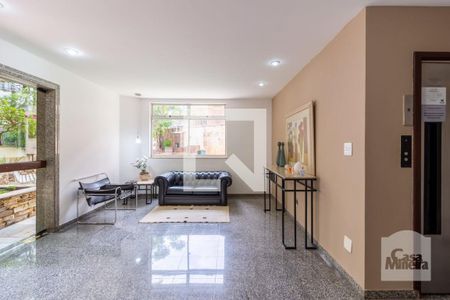 Apartamento à venda com 240m², 4 quartos e 3 vagasHall social 
