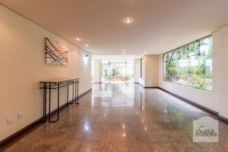 Apartamento à venda com 240m², 4 quartos e 3 vagasHall social 