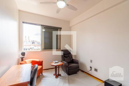Apartamento à venda com 240m², 4 quartos e 3 vagasQuarto 