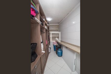 Casa à venda com 210m², 3 quartos e 3 vagas Casa à venda com 210m², 3 quartos e 3 vagasÁrea de Serviço