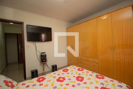 Casa à venda com 210m², 3 quartos e 3 vagas Casa à venda com 210m², 3 quartos e 3 vagasQuarto 3