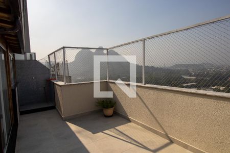 Apartamento à venda com 130m², 3 quartos e 2 vagasCobertura