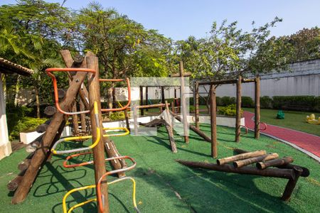 Apartamento à venda com 130m², 3 quartos e 2 vagasÁrea comum - Playground