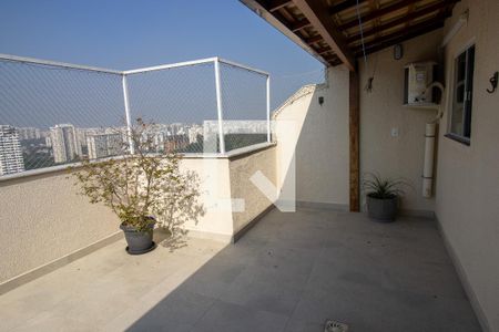 Apartamento à venda com 130m², 3 quartos e 2 vagasCobertura
