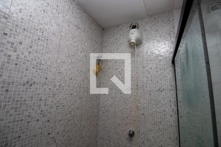 Apartamento à venda com 130m², 3 quartos e 2 vagasBanheiro quarto 3