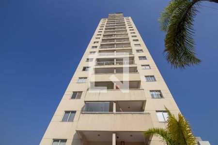 Apartamento à venda com 130m², 3 quartos e 2 vagasFachada