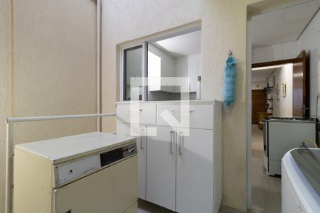 Apartamento à venda com 115m², 2 quartos e 2 vagasÁrea de Serviço