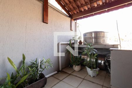 Apartamento à venda com 115m², 2 quartos e 2 vagasTérreo