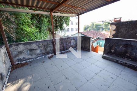 Casa de condomínio para alugar com 320m², 4 quartos e 2 vagas Casa de condomínio para alugar com 320m², 4 quartos e 2 vagasTerraço