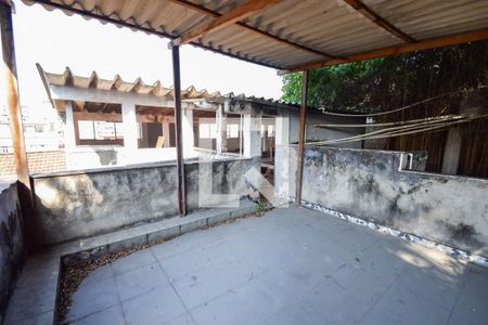 Casa de condomínio para alugar com 320m², 4 quartos e 2 vagas Casa de condomínio para alugar com 320m², 4 quartos e 2 vagasTerraço