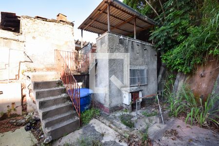 Casa de condomínio para alugar com 320m², 4 quartos e 2 vagas Casa de condomínio para alugar com 320m², 4 quartos e 2 vagasÁrea de Serviço