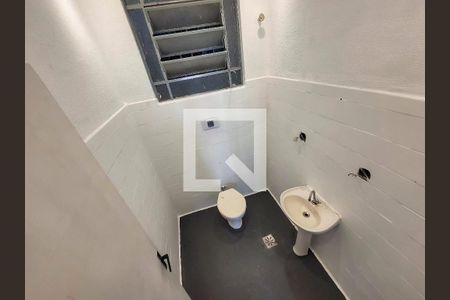 Casa de condomínio para alugar com 320m², 4 quartos e 2 vagas Casa de condomínio para alugar com 320m², 4 quartos e 2 vagasLavabo