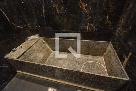 Casa de condomínio para alugar com 320m², 4 quartos e 2 vagas Casa de condomínio para alugar com 320m², 4 quartos e 2 vagasBanheiro Social