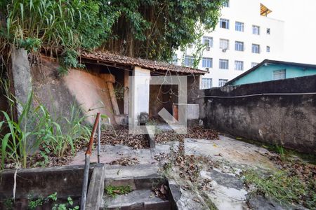 Casa de condomínio para alugar com 320m², 4 quartos e 2 vagas Casa de condomínio para alugar com 320m², 4 quartos e 2 vagasÁrea de Serviço