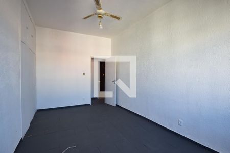 Casa de condomínio para alugar com 320m², 4 quartos e 2 vagas Casa de condomínio para alugar com 320m², 4 quartos e 2 vagasQuarto 2