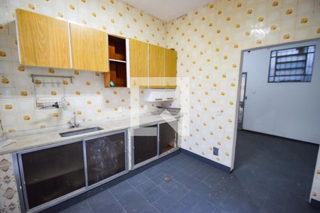 Casa de condomínio para alugar com 320m², 4 quartos e 2 vagas Casa de condomínio para alugar com 320m², 4 quartos e 2 vagasCozinha