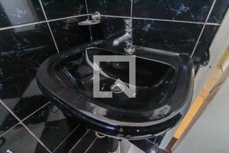 Casa para alugar com 160m², 3 quartos e 2 vagasBanheiro Social