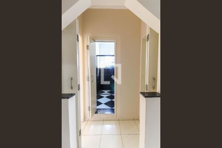 Casa para alugar com 160m², 3 quartos e 2 vagasCorredor