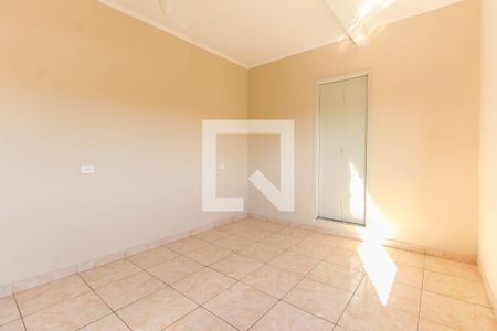 Suíte de casa para alugar com 3 quartos, 160m² em Vila Aparecida, São Paulo