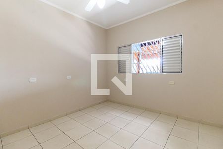 Casa para alugar com 160m², 3 quartos e 2 vagasQuarto 2