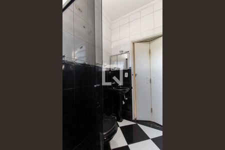 Casa para alugar com 160m², 3 quartos e 2 vagasBanheiro Social