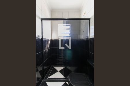 Casa para alugar com 160m², 3 quartos e 2 vagasBanheiro Social