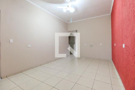 Sala de casa para alugar com 3 quartos, 160m² em Vila Aparecida, São Paulo