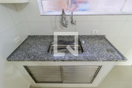 Casa de condomínio à venda com 80m², 2 quartos e 1 vaga Casa de condomínio à venda com 80m², 2 quartos e 1 vagaDetalhe - Cozinha