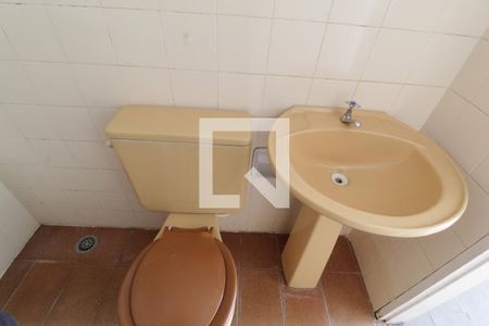 Casa para alugar com 375m², 6 quartos e 3 vagasBanheiro de serviço