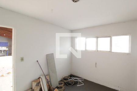 Casa para alugar com 375m², 6 quartos e 3 vagasSuíte edícula