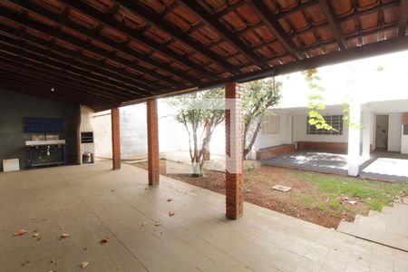 Casa para alugar com 375m², 6 quartos e 3 vagasVaranda