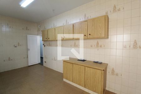 Casa para alugar com 375m², 6 quartos e 3 vagasCozinha