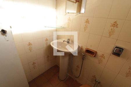 Casa para alugar com 375m², 6 quartos e 3 vagasBanheiro do Quarto 4