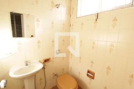 Casa para alugar com 375m², 6 quartos e 3 vagasBanheiro do Quarto 4