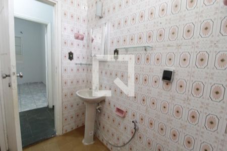 Casa para alugar com 375m², 6 quartos e 3 vagasBanheiro Social