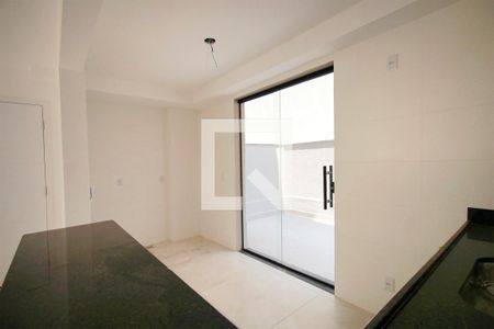 Apartamento à venda com 110m², 3 quartos e 2 vagasCozinha