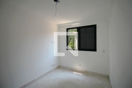 Apartamento à venda com 110m², 3 quartos e 2 vagasQuarto 2