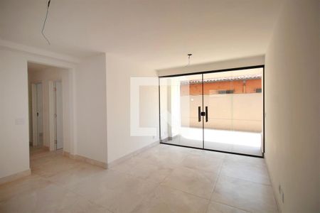 Sala de apartamento à venda com 3 quartos, 110m² em Ana Lúcia, Belo Horizonte