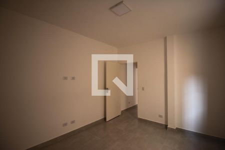 Quarto de casa para alugar com 2 quartos, 75m² em Jardim Prudência, São Paulo