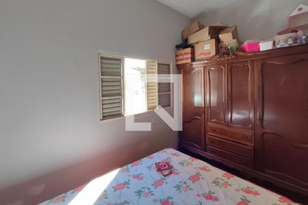 Casa à venda com 194m², 3 quartos e 3 vagas Casa à venda com 194m², 3 quartos e 3 vagasQuarto 3