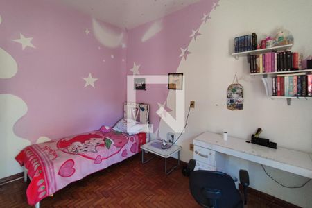 Casa à venda com 194m², 3 quartos e 3 vagas Casa à venda com 194m², 3 quartos e 3 vagasQuarto 2