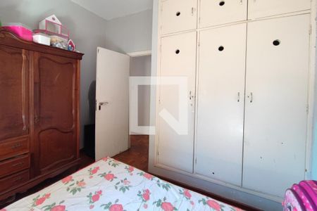 Casa à venda com 194m², 3 quartos e 3 vagas Casa à venda com 194m², 3 quartos e 3 vagasQuarto 3