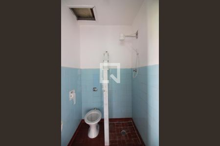 Banheiro Social de casa para alugar com 1 quarto, 22m² em Baeta Neves, São Bernardo do Campo