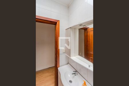 Casa à venda com 325m², 5 quartos e 2 vagasBanheiro Social