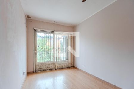 Casa à venda com 325m², 5 quartos e 2 vagasQuarto 6