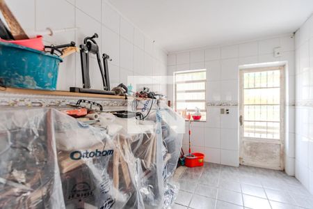 Casa à venda com 325m², 5 quartos e 2 vagas Casa à venda com 325m², 5 quartos e 2 vagasÁrea de Serviço